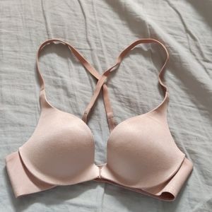Victoria's Secret Incredible push-up bra, size 32A